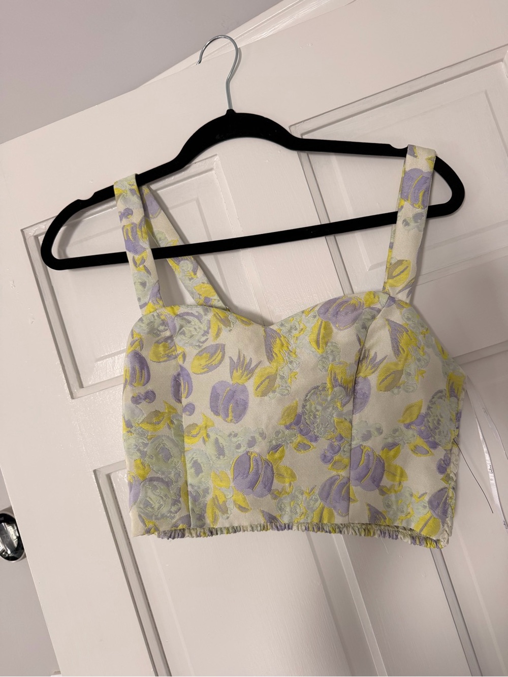 Lulu's Floral Jacquard Cropped Tank in Yellow & Lilac